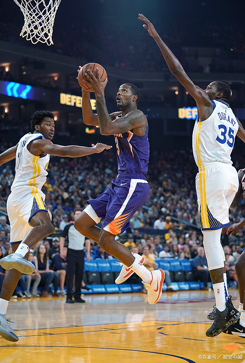 篮网险胜太阳，德罗赞关键制胜