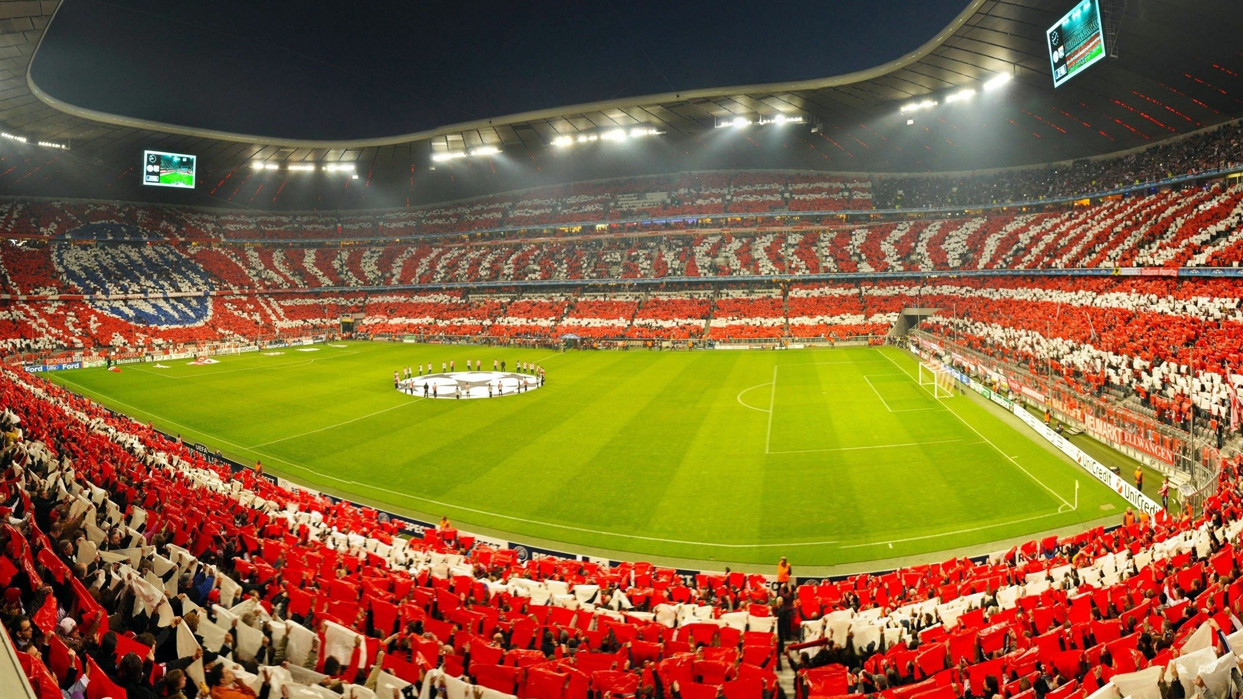 赛道烽烟，威廉姆斯险胜哈斯，佩雷兹状态火热再创佳绩